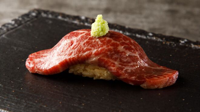 和牛焼肉 くいしん坊 - メイン写真: