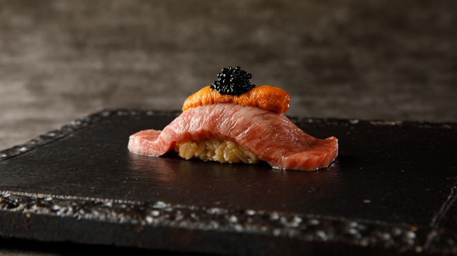 和牛焼肉 くいしん坊 - メイン写真: