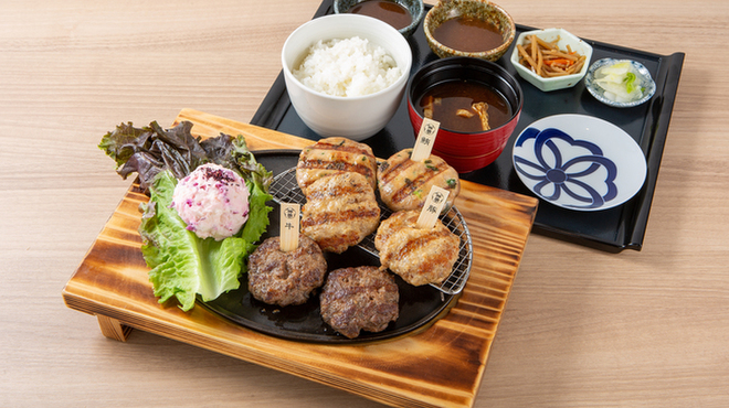 挽肉屋 神徳 - メイン写真: