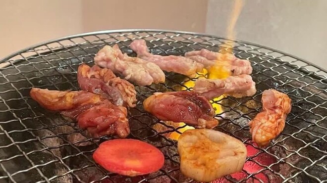 炭火鶏焼 白久 - メイン写真: