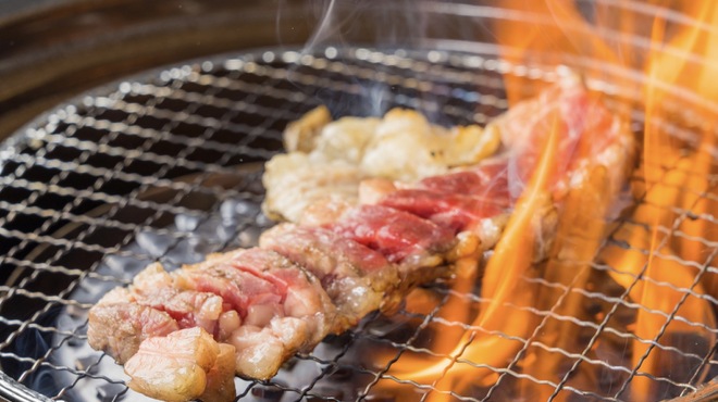 個室 神戸焼肉×食べ放題専門店 肉丸 - メイン写真: