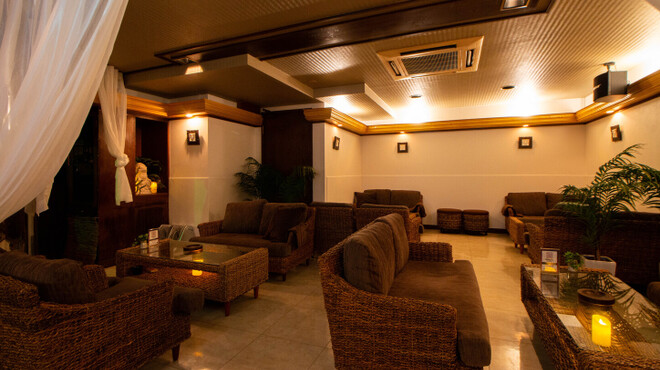 BAR lounge CHILLAX Resort - メイン写真: