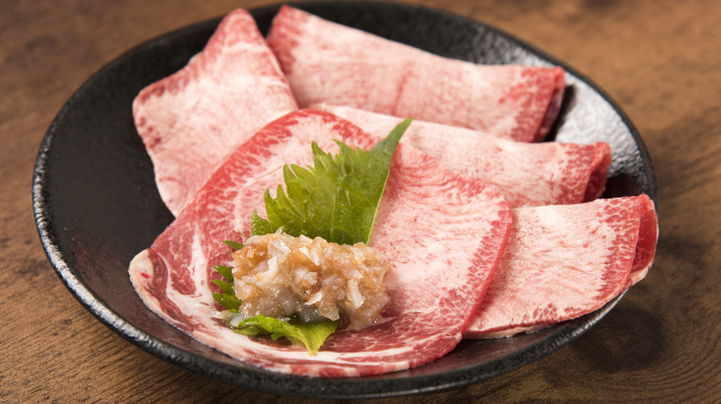 お肉屋さんの焼肉 ほんだ - メイン写真: