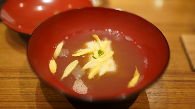Goh - 料理写真:ふぐのスープ