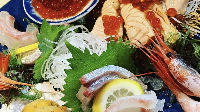 串焼き居酒屋 華笑 - メイン写真: