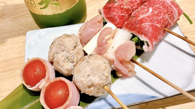 串焼き居酒屋 華笑 - メイン写真: