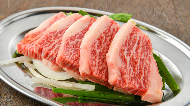 鉄板焼肉とジンギスカンぼんた - メイン写真: