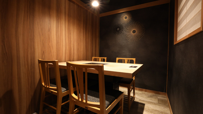 広島焼肉　肉屋のぶすけ紙屋町 - メイン写真: