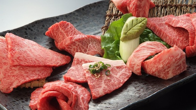 一頭買焼肉・ホルモン　醍醐 - 料理写真:匠７種盛
