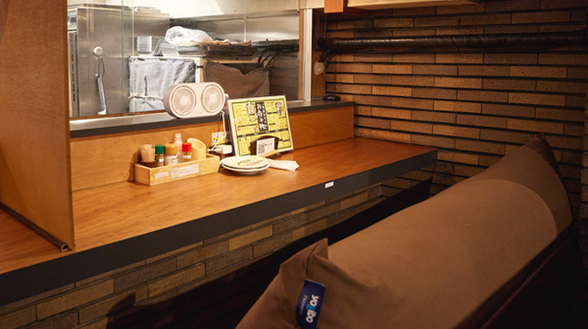 炭火と笑いの台所 とりすけ 難波本店 - メイン写真: