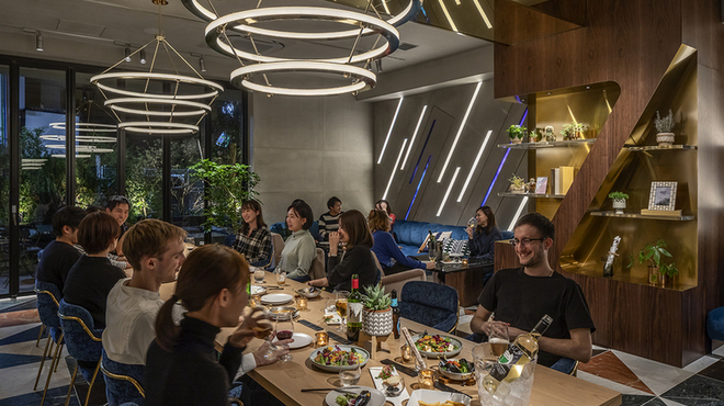 スラッシュカフェアンドバー 川崎 - メイン写真: