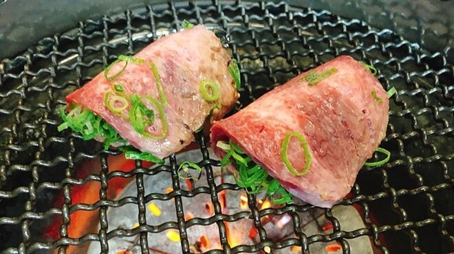 Wagyuu Yakiniku Takezou - メイン写真: