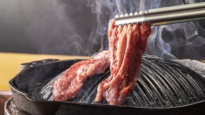 生ラム専門店 肉汁屋 神田 - メイン写真: