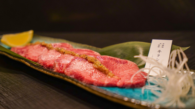 焼肉割烹 愛子 - メイン写真: