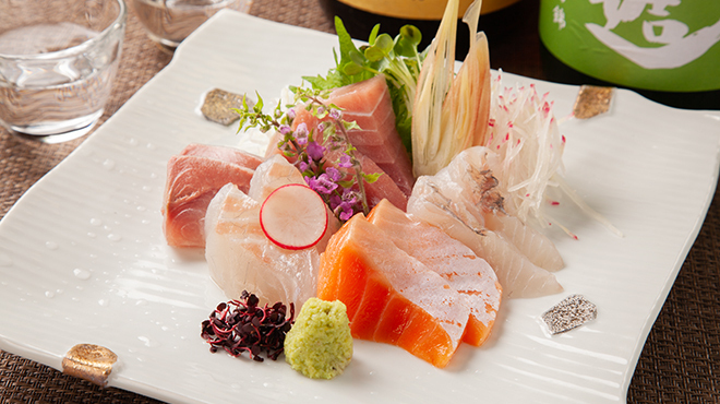 Seafood Washoku Naruki