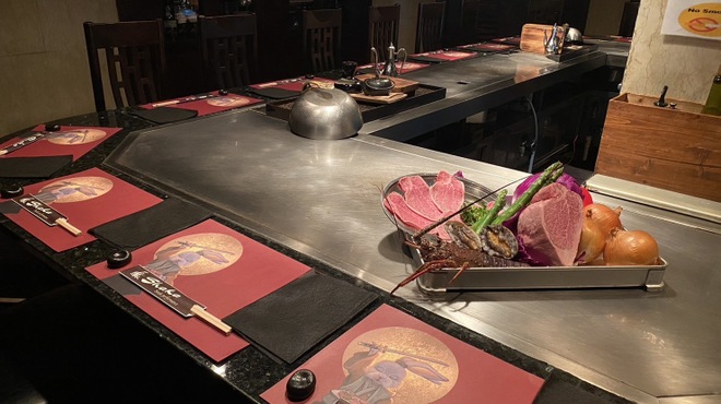 シャカ - メイン写真: