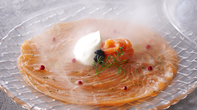 salmon atelier Hus - メイン写真: