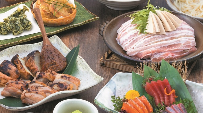 三陸鮮魚と炭焼牛たん かっこ - メイン写真: