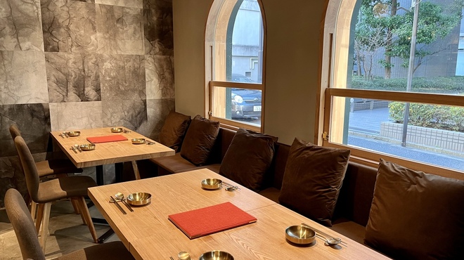 アジョシ - メイン写真: