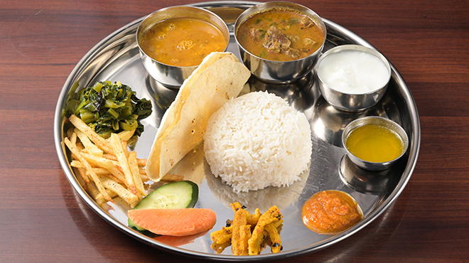 MOMO - メイン写真: