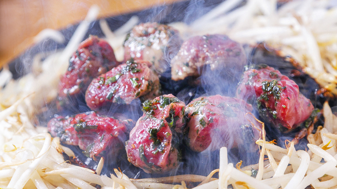 生ラム専門店 肉汁屋 神田 - メイン写真: