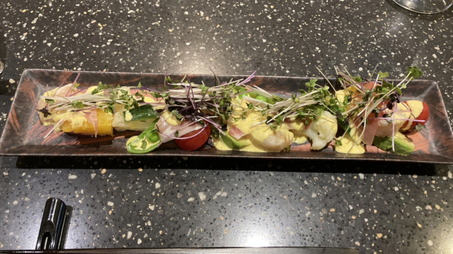 海鮮フランス料理 和楽 - 料理写真:オードブル:ホタテの網焼きと生ハムのサラダ