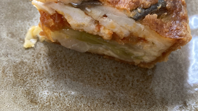 海鮮フランス料理 和楽 - 料理写真:鯖と野菜の入ったキッシュ。魚の臭みや骨はしっかり取ってあり、美味しくいただきました。