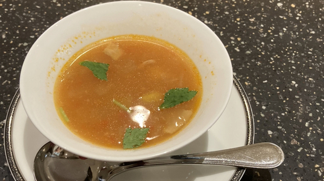 海鮮フランス料理 和楽 - 料理写真:ごぼうのミネストローネ…ごぼうの悪は全くなく、風味は残っていて、スープとしっかりマッチしてます。