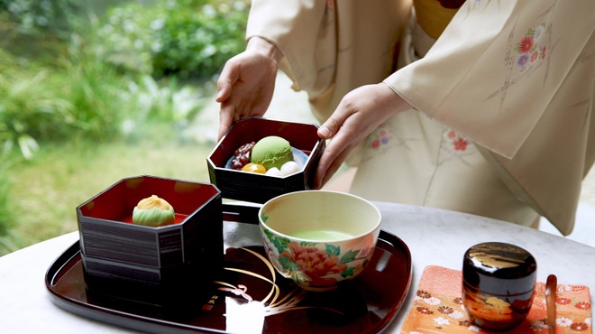 メインラウンジ (リーガロイヤルホテル大阪) - メイン写真: