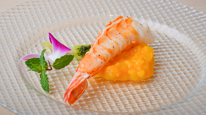 Restaurant 由 - 料理写真:料理写真(オマール海老）
