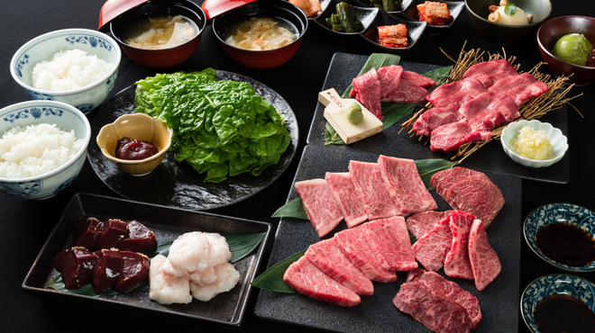 Yakiniku Rohen - 料理写真:焼肉三昧