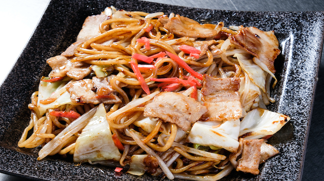 もんじゃ&鉄板 ワイン酒場 JUJUJU - メイン写真: