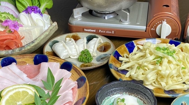Ryukyu Dining 家守家 - メイン写真: