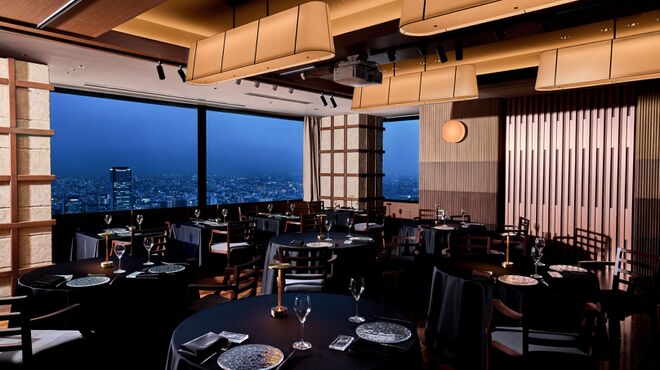 MAISON 8 restaurant - メイン写真: