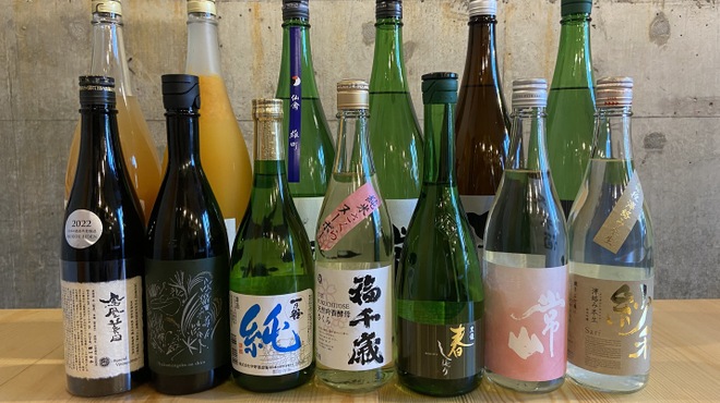 Kudan Hitoshizuku - ドリンク写真:季節酒やその日のおすすめの日本酒。