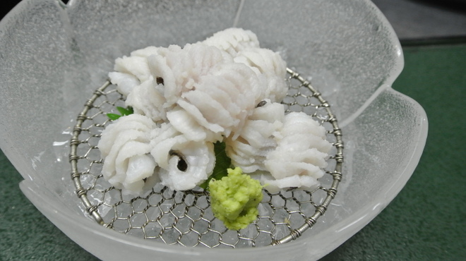 山のしずく旬菜家 - 料理写真:今が旬！はも落とし。