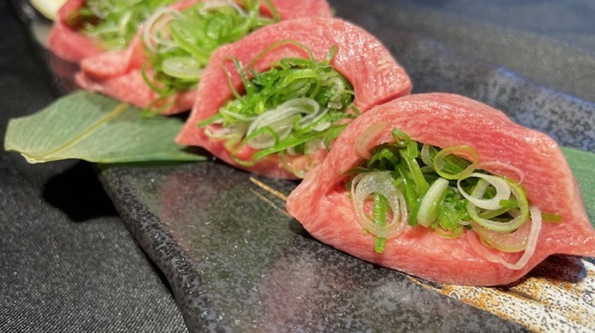 炭火焼肉衛門 - メイン写真:
