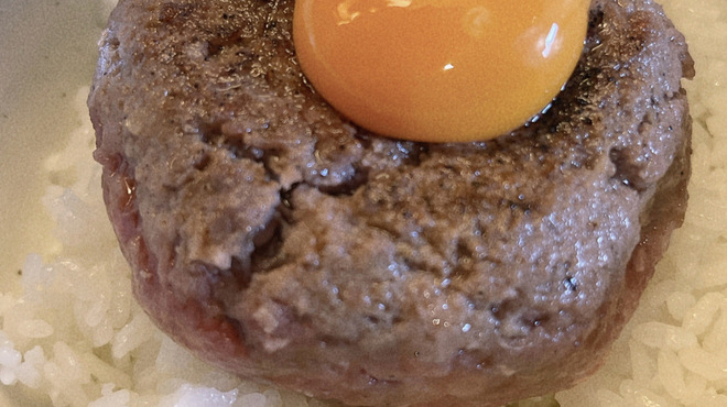 厚切りステーキと超粗挽きハンバーグ たわらや - メイン写真: