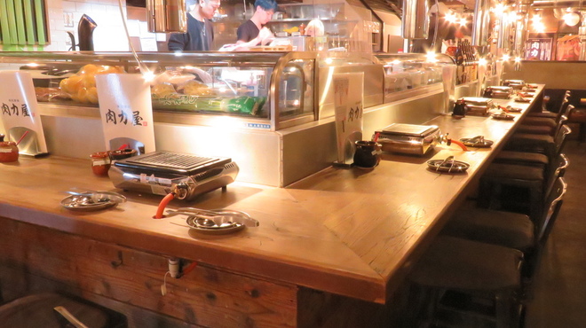 大衆ホルモン肉力屋 - メイン写真: