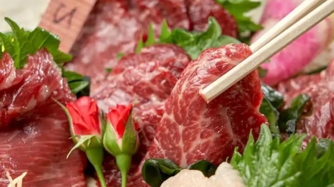 牛たん 馬刺し 和牛 個室肉酒場 ぶれゑめん - メイン写真: