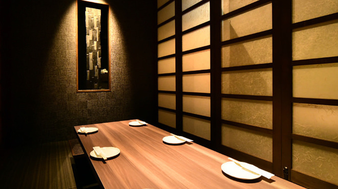 馬刺し もつ鍋 居酒屋 九州小町 - メイン写真: