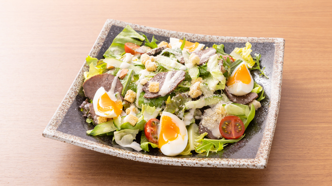 焼肉 水谷 - 料理写真:熟成タンのせシーザーサラダ