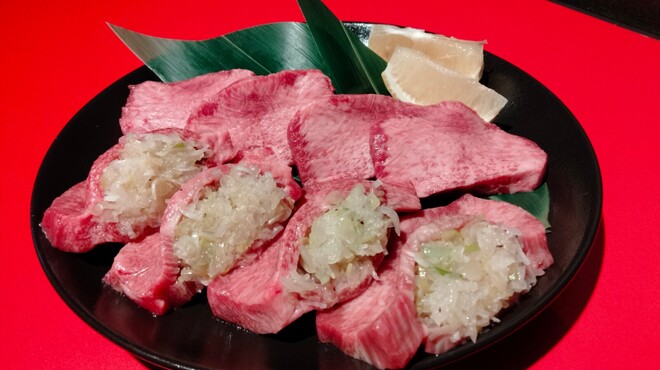 焼肉みひろちゃん - メイン写真: