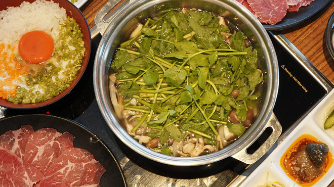 Kankoku Shiki Dwunchon Shabu Shabu - メイン写真: