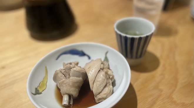 Hakata Mizutaki Torichiyo - 料理写真:毎日、朝引きの若鶏をさばいています！