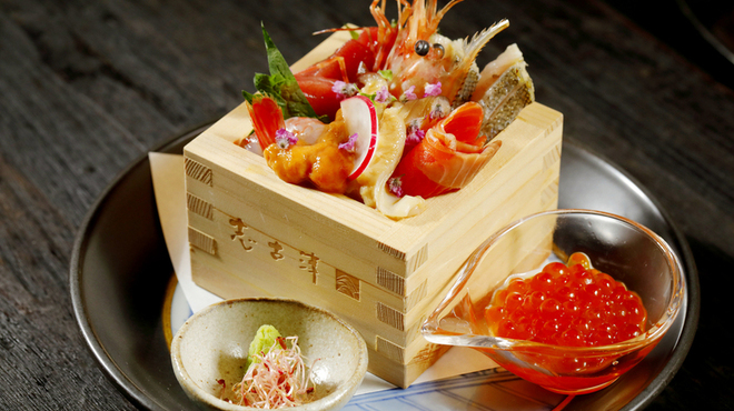 炉端焼レストラン 志古津 - メイン写真: