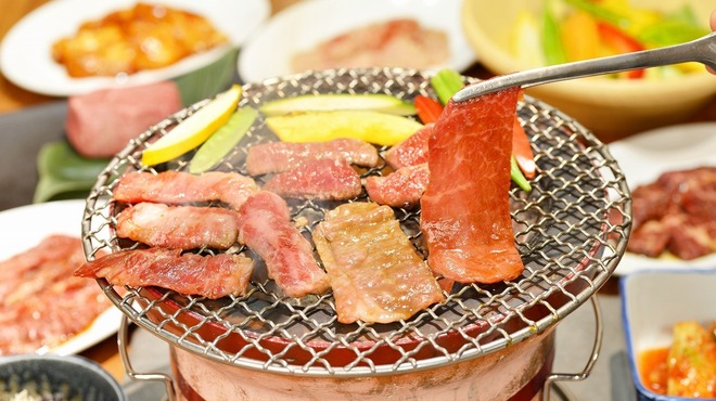 Horumon Yakiniku Buchi - メイン写真: