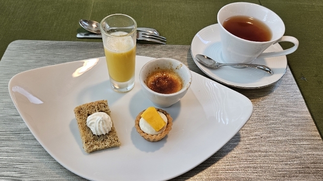 ビストロ・ヨシムラ - 料理写真: