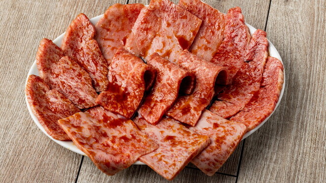 個室焼肉ITADAKI - 料理写真: