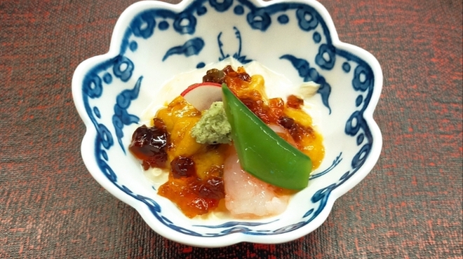 味心 すず木 - 料理写真:先付け